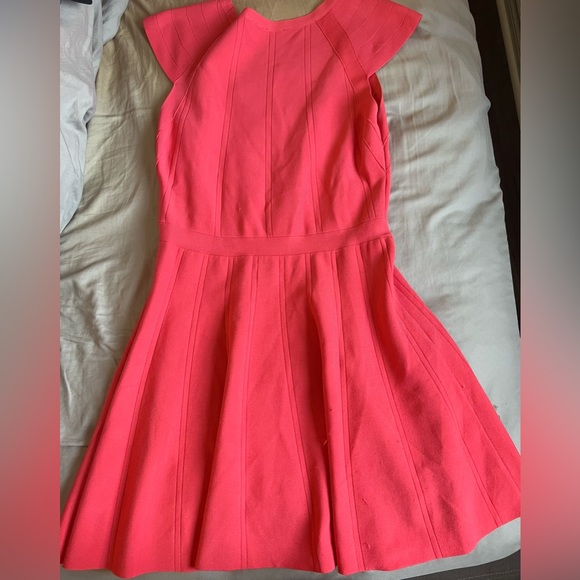 Guess Bodycon Dress Pink/Coral - Picture 5 of 6